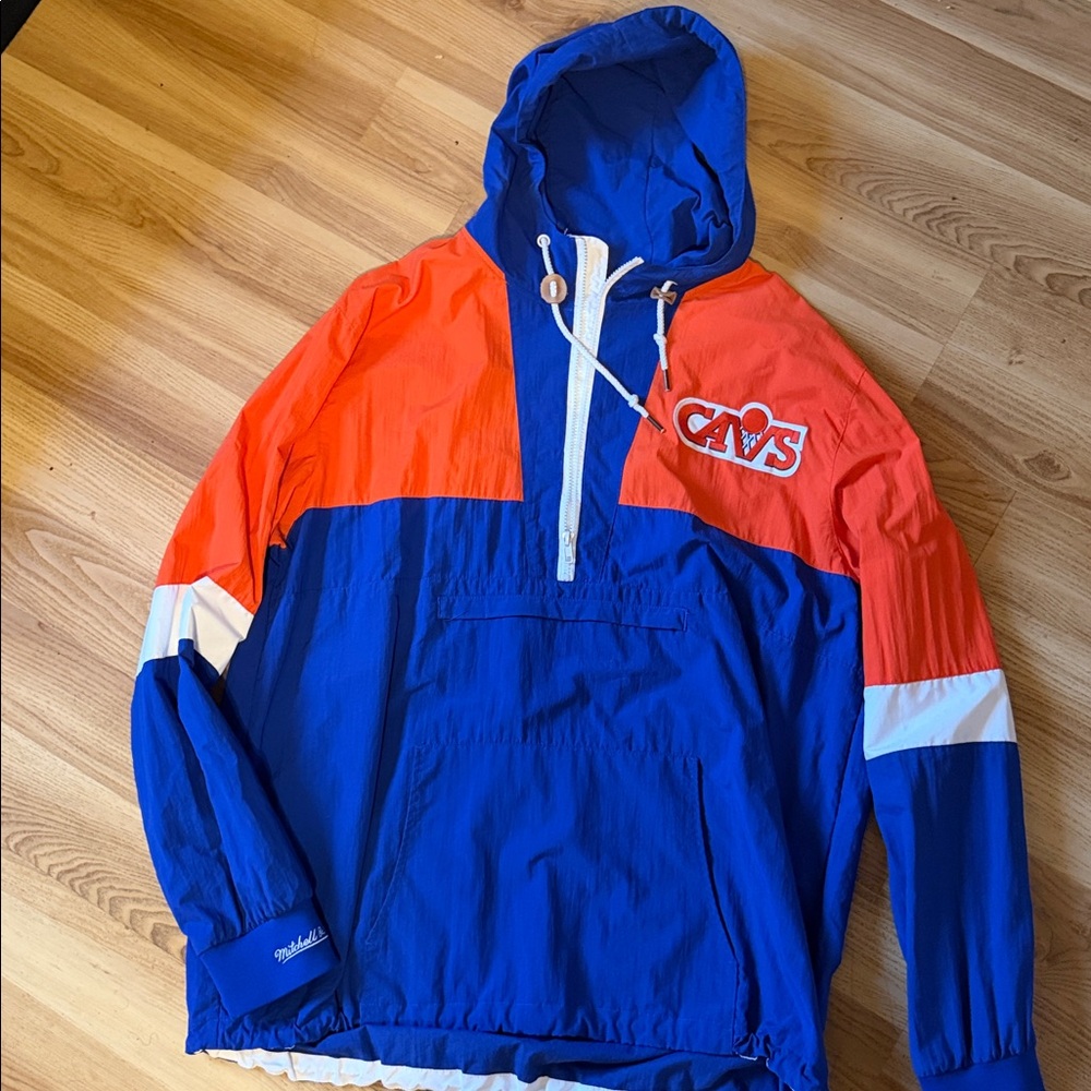 Mitchell & Ness Hardwood Classics Cavs Windbreaker
